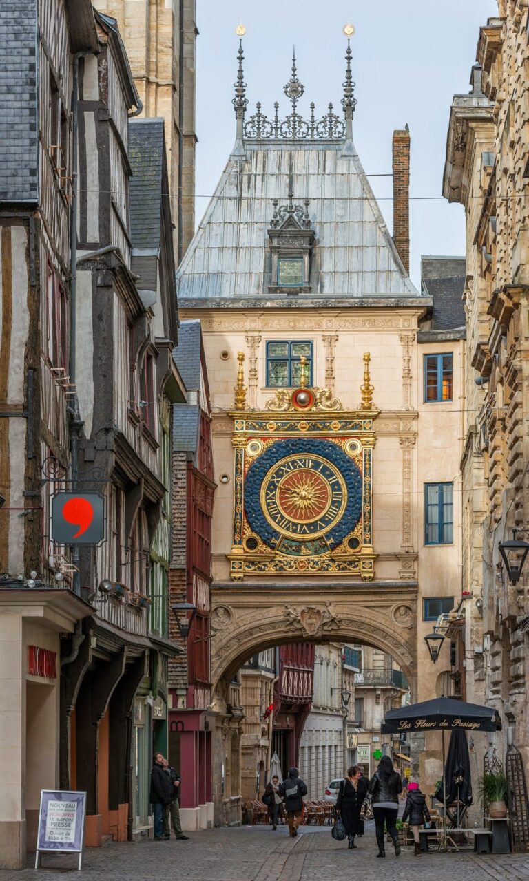 Gros-Horloge_Rouen_West_View_140215_2